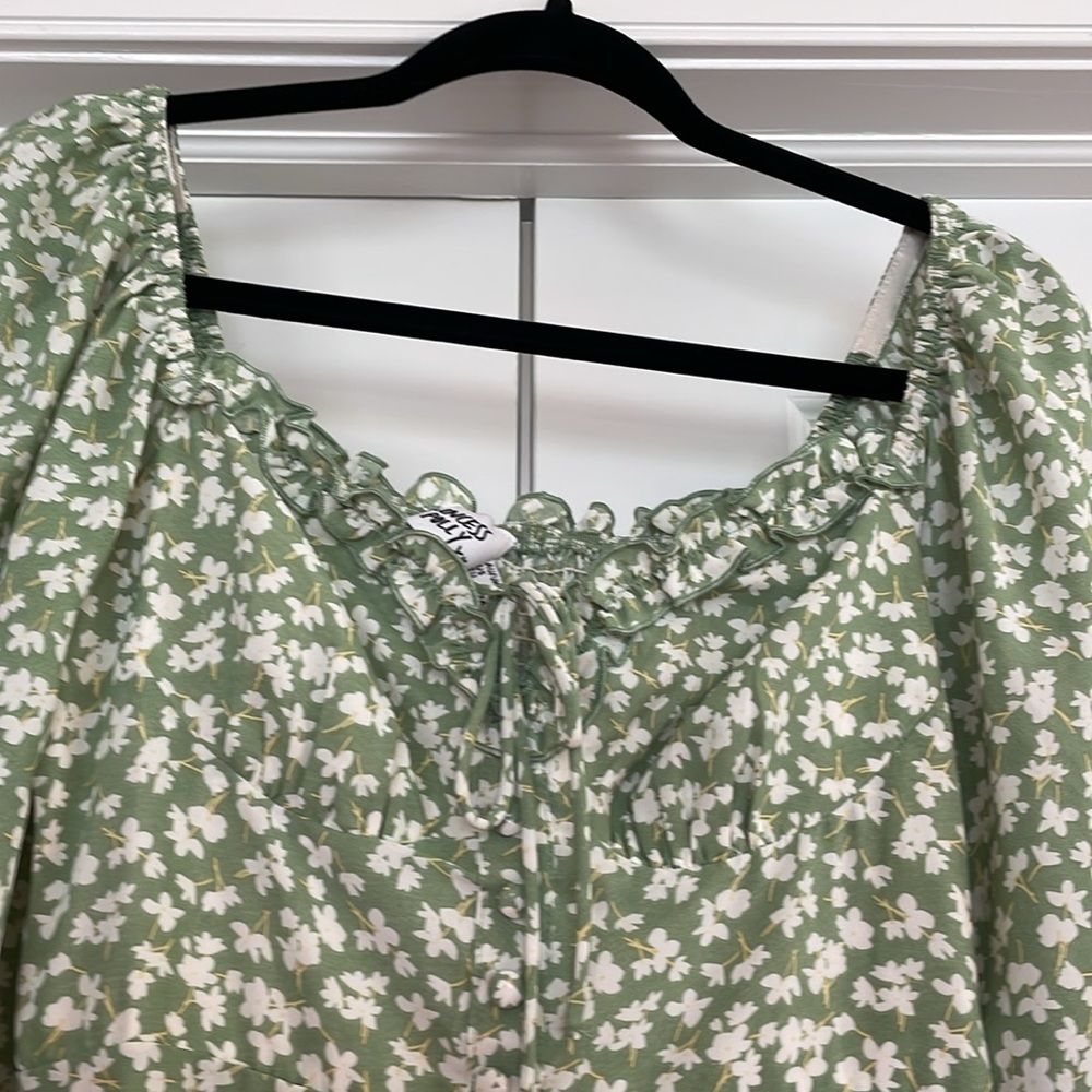 Princess Polly Dress - Picture 4 of 15